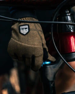 Hestra Bike Infinium BC 5-finger -Hestra 301 9c0aed721b apperstudio hestra enduro brown 1 original