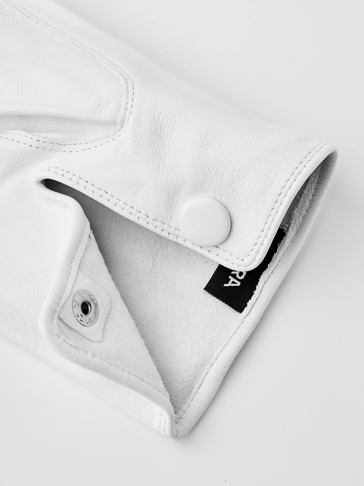 Hestra Carl Gustaf 5 Hestra Carl Gustaf - Image 3