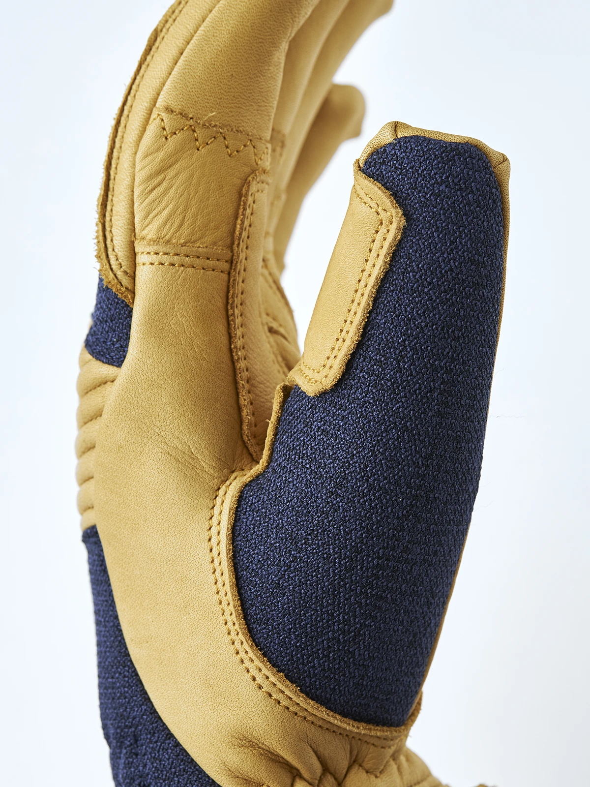 Hestra Army Leather Couloir 5-finger 5 Hestra Army Leather Couloir 5-finger - Image 3