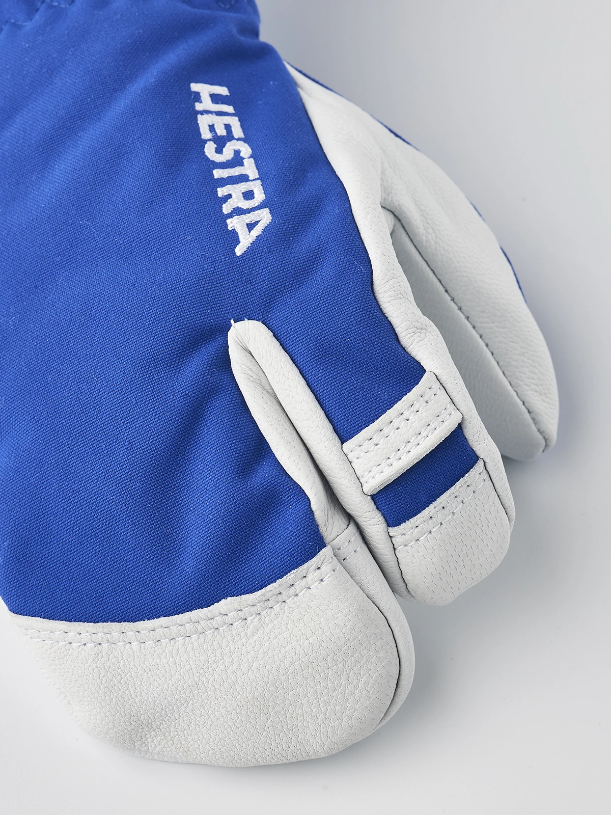 Hestra Army Leather Heli Ski Jr. 3-finger 4 Hestra Army Leather Heli Ski Jr. 3-finger - Image 2