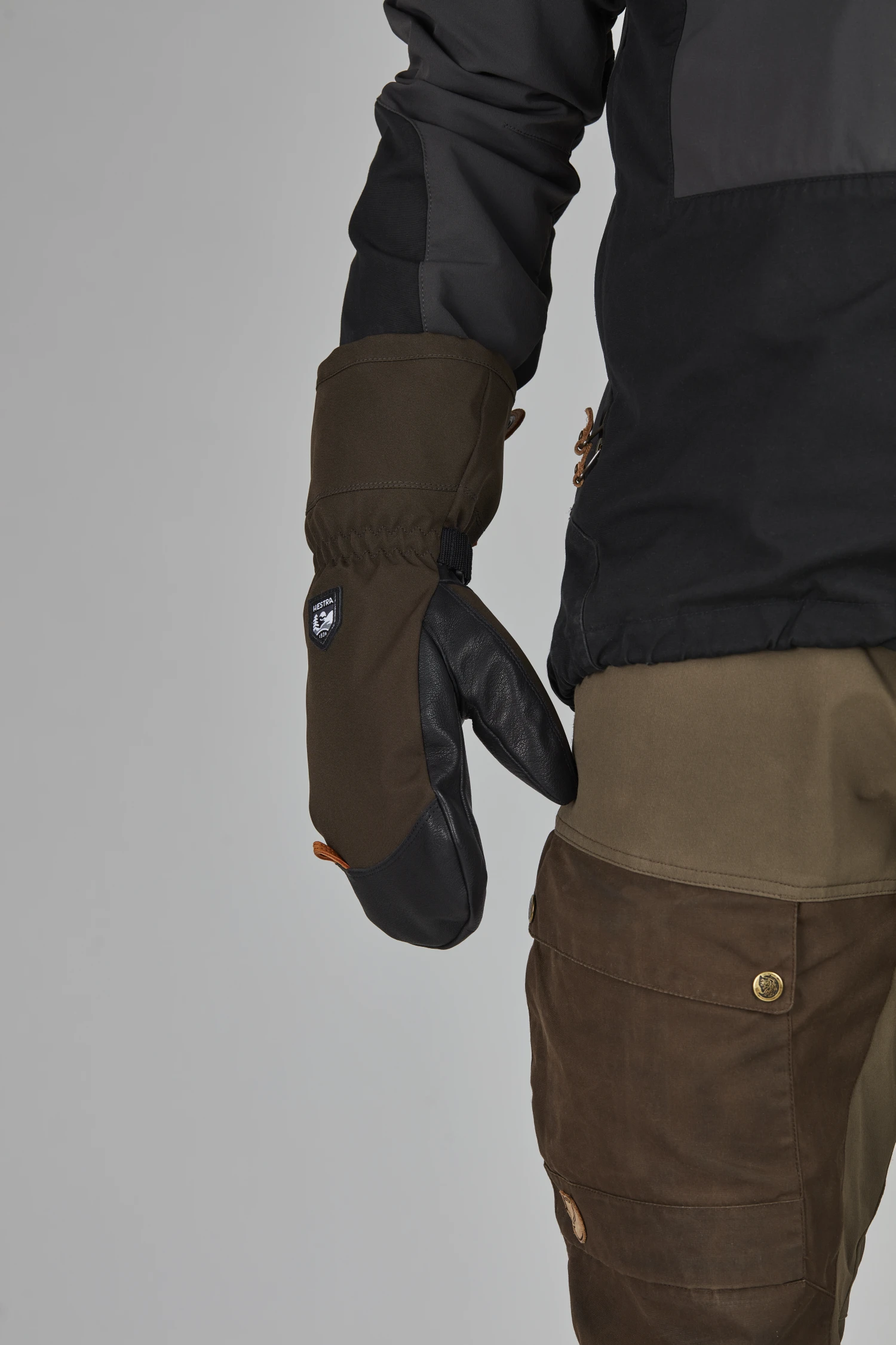 Hestra Highland Mitt 9 Hestra Highland Mitt - Image 7