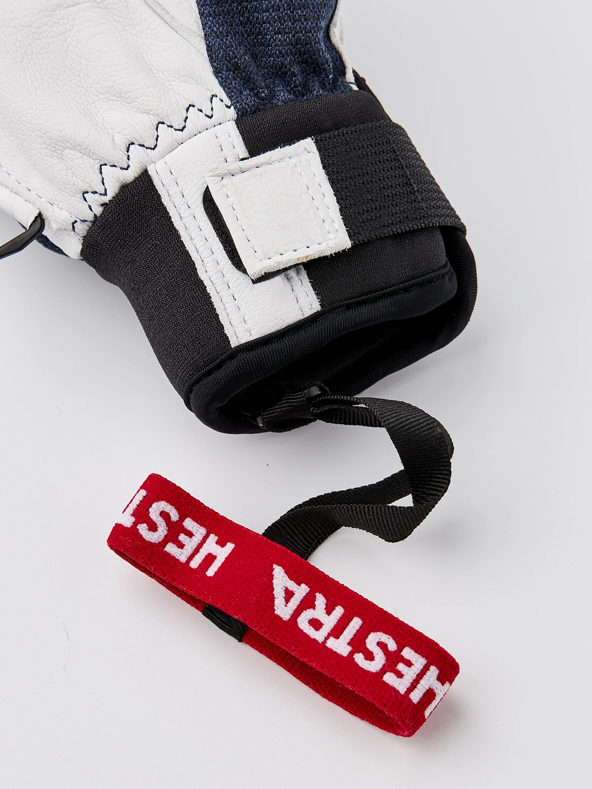 Hestra Army Leather Patrol Jr. 5-finger 7 Hestra Army Leather Patrol Jr. 5-finger - Image 5