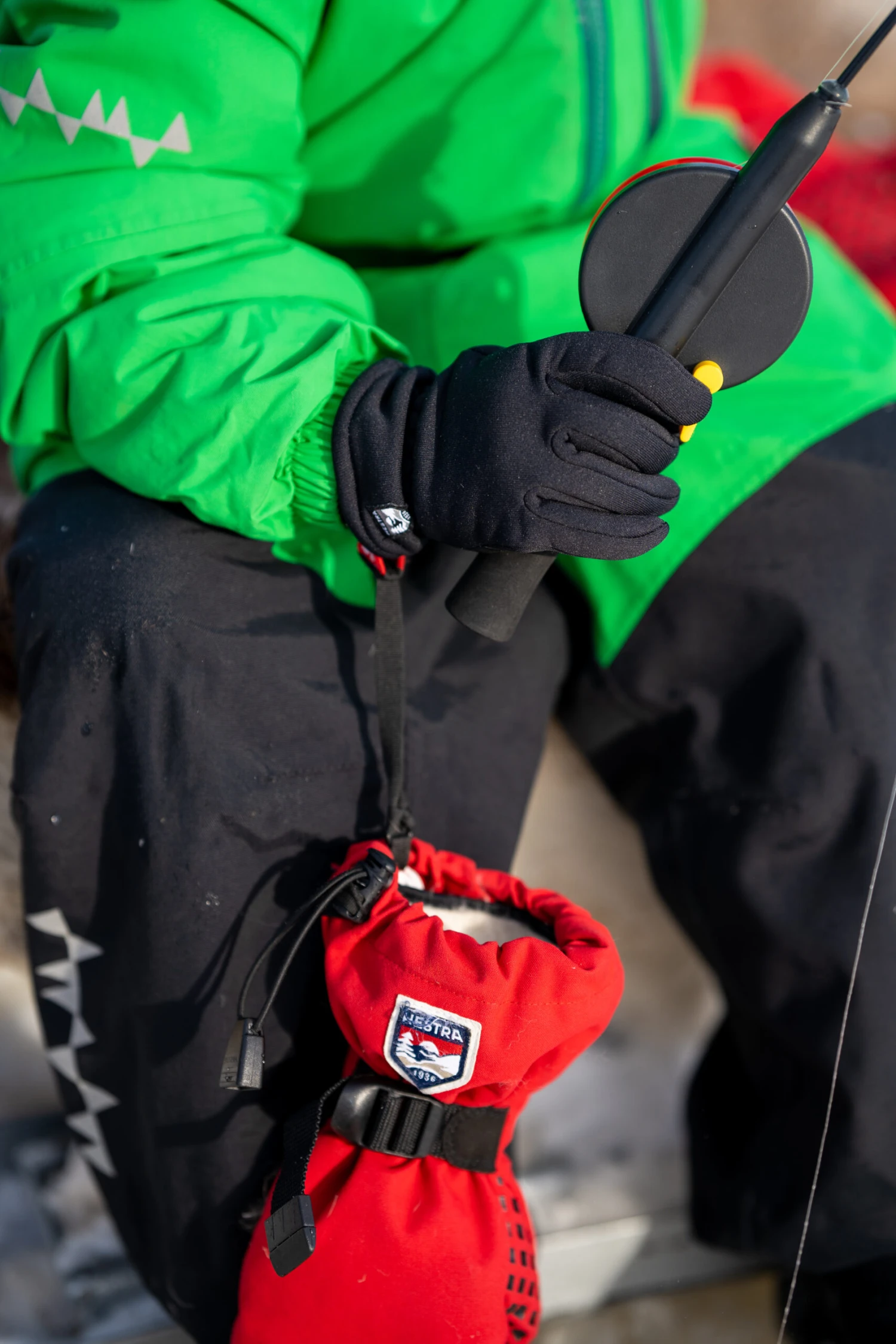 Hestra Touch Point Fleece Liner Jr. 5-finger 6 Hestra Touch Point Fleece Liner Jr. 5-finger - Image 4