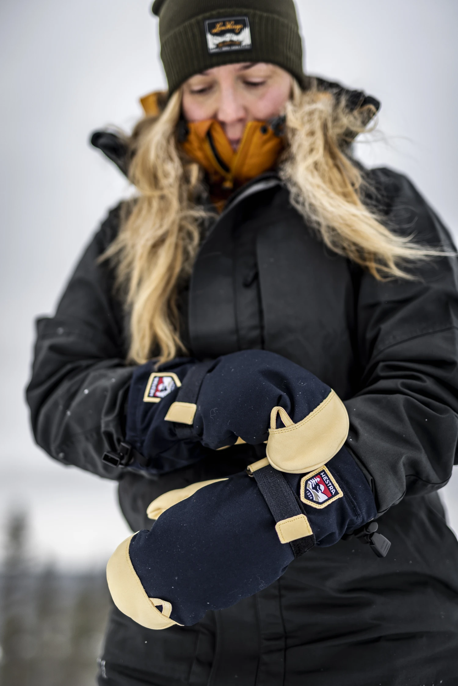 Hestra Abisko Ecocuir Sr. Mitt 6 Hestra Abisko Ecocuir Sr. Mitt - Image 4