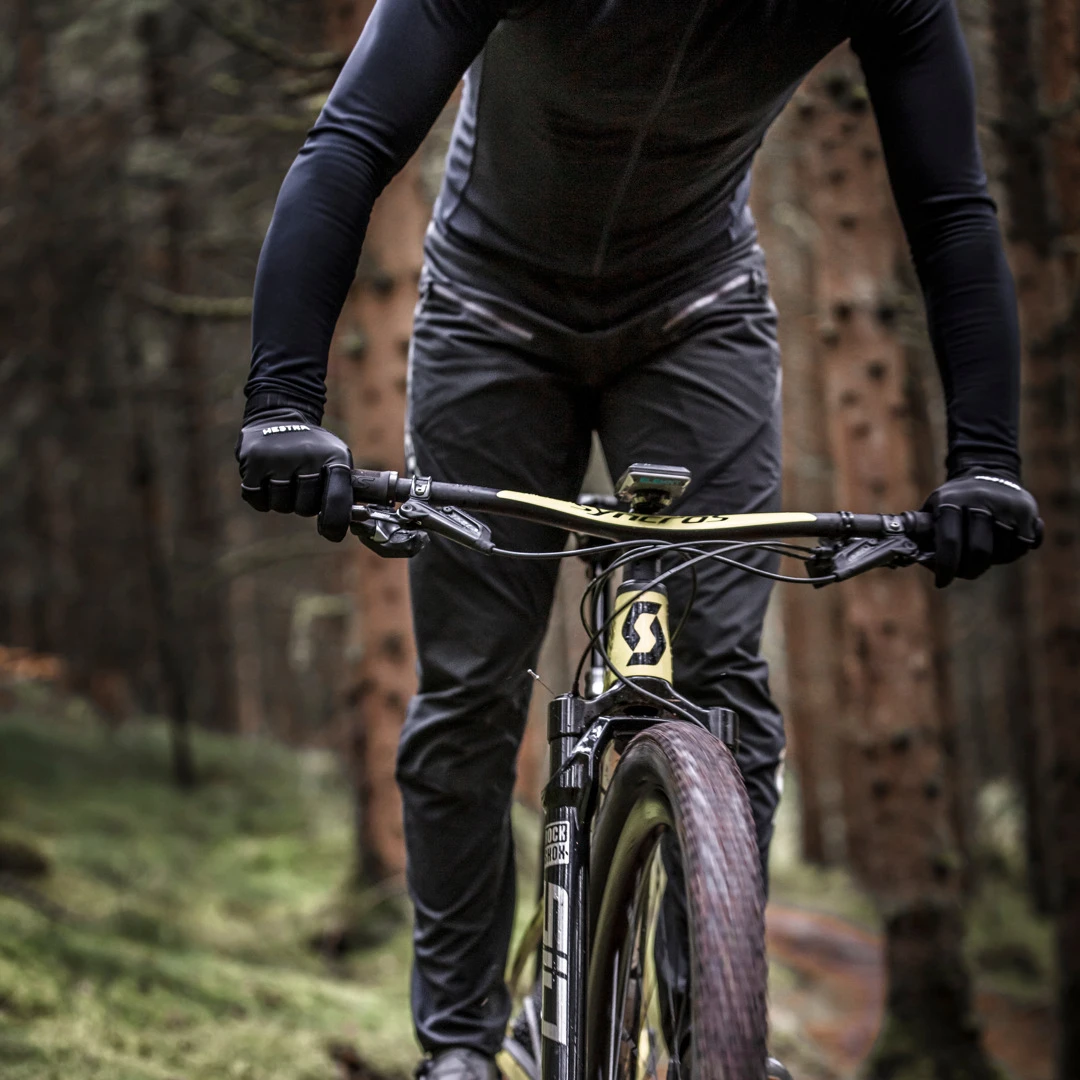 Hestra Bike Reflective Long 5-finger 9 Hestra Bike Reflective Long 5-finger - Image 7